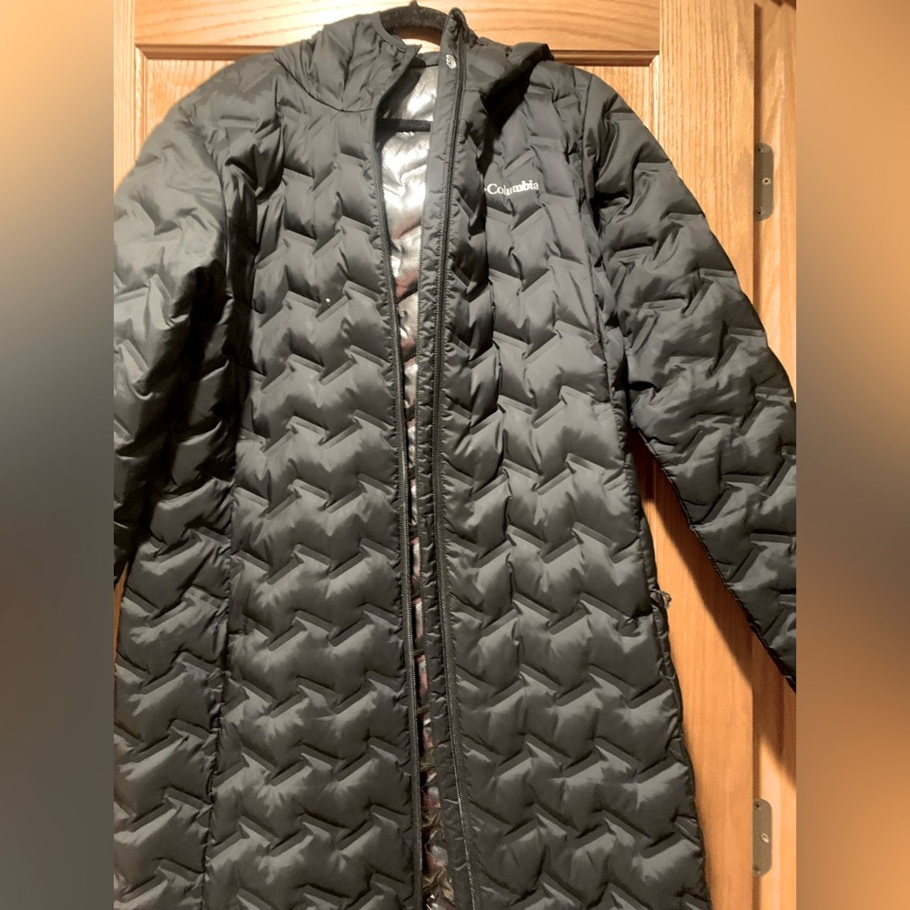 Columbia Women’s  650 down jacket